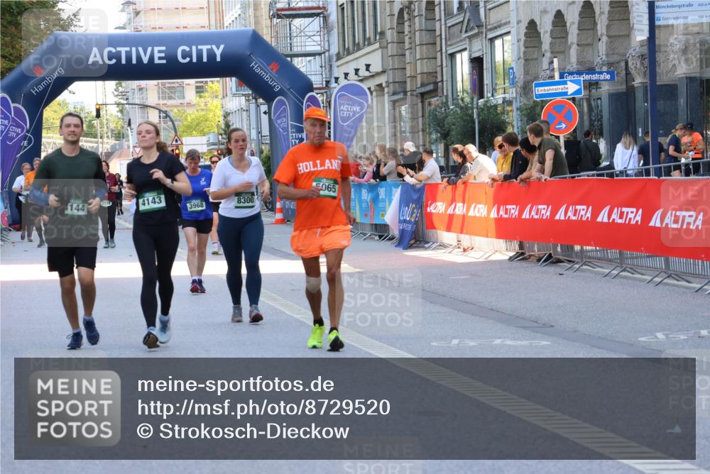 07.09.2025 - BARMER Alsterlauf Strokosch-Dieckow http://msf.ph/oto/8729520 07.09.2025 10:27:00 Ziel 2439, 4851, 5128, 6171, 6301 meine-sportfotos.de