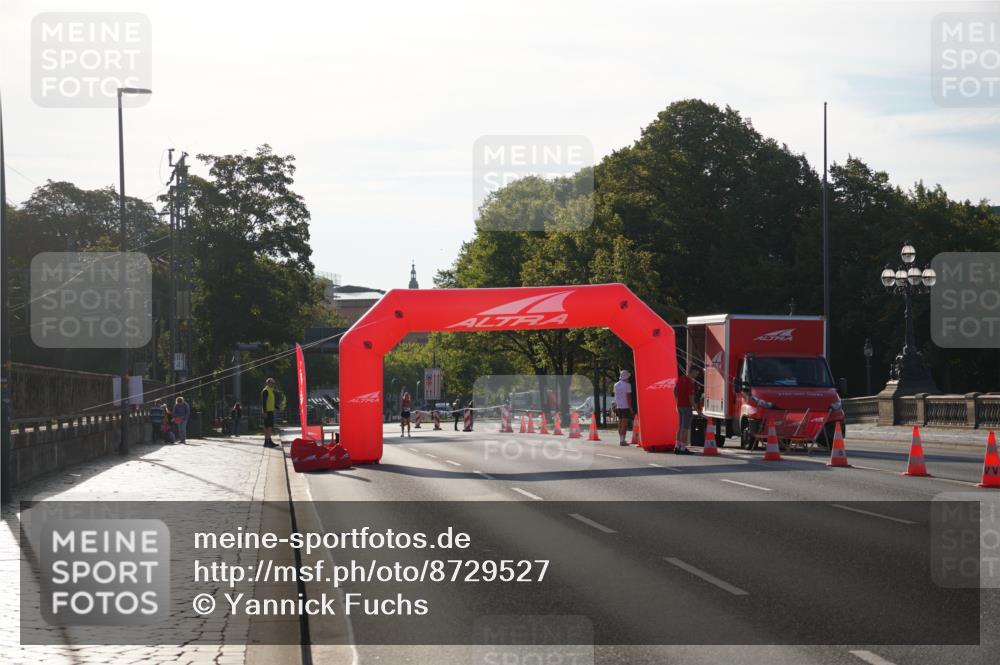07.09.2025 - BARMER Alsterlauf Yannick Fuchs http://msf.ph/oto/8729527 07.09.2025 08:46:01 Laufen  meine-sportfotos.de