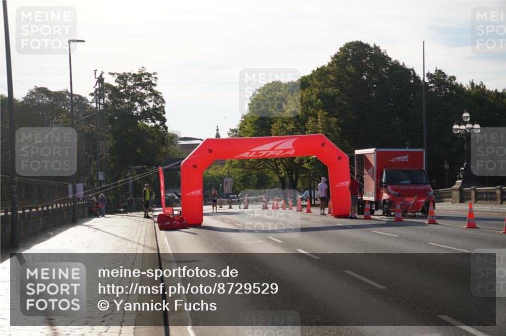 07.09.2025 - BARMER Alsterlauf Yannick Fuchs http://msf.ph/oto/8729529 07.09.2025 08:46:01 Laufen  meine-sportfotos.de