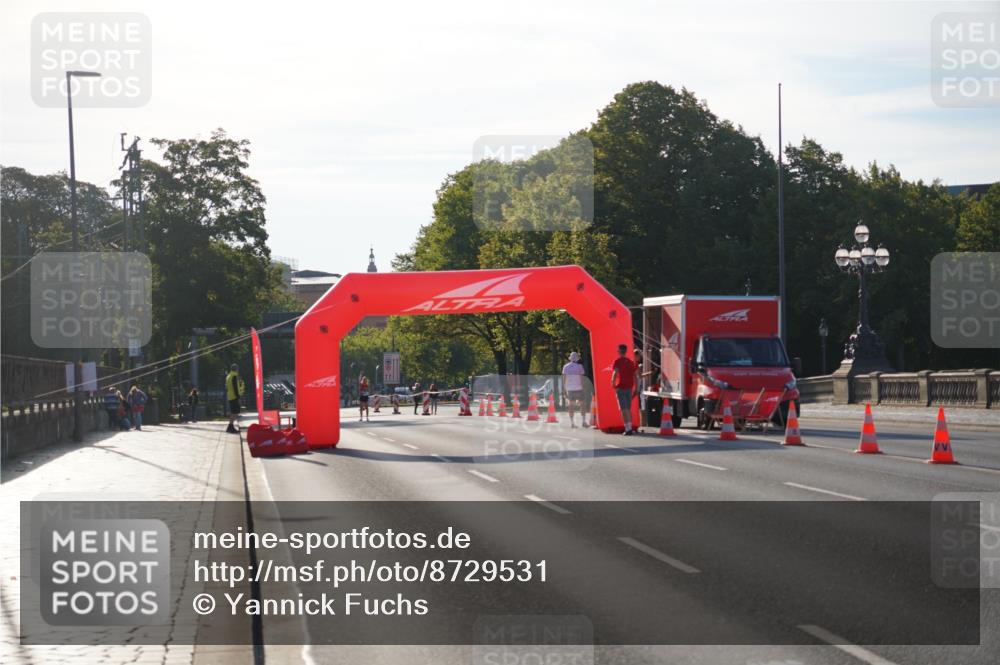07.09.2025 - BARMER Alsterlauf Yannick Fuchs http://msf.ph/oto/8729531 07.09.2025 08:46:02 Laufen  meine-sportfotos.de