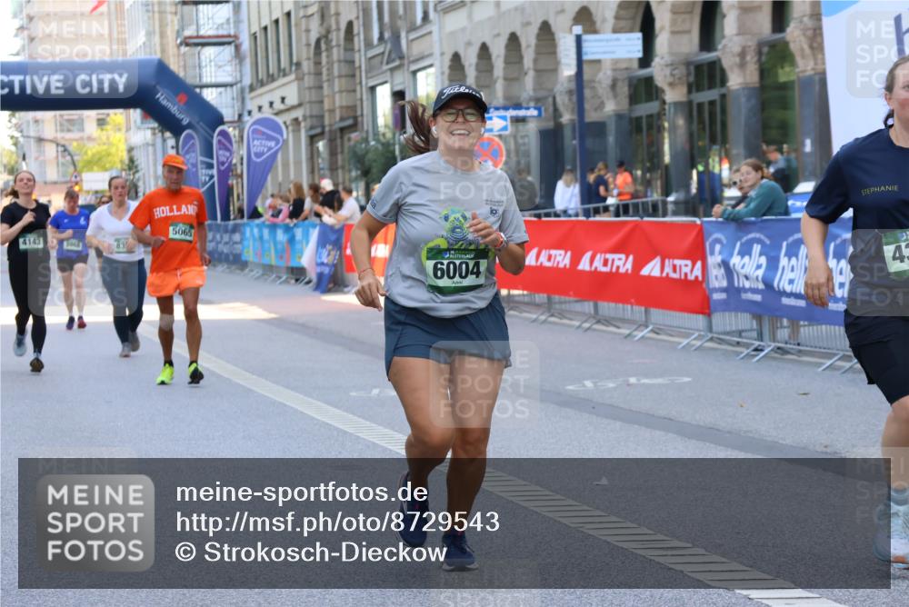 07.09.2025 - BARMER Alsterlauf Strokosch-Dieckow http://msf.ph/oto/8729543 07.09.2025 10:26:58 Ziel 2439, 4851, 6171, 6301 meine-sportfotos.de