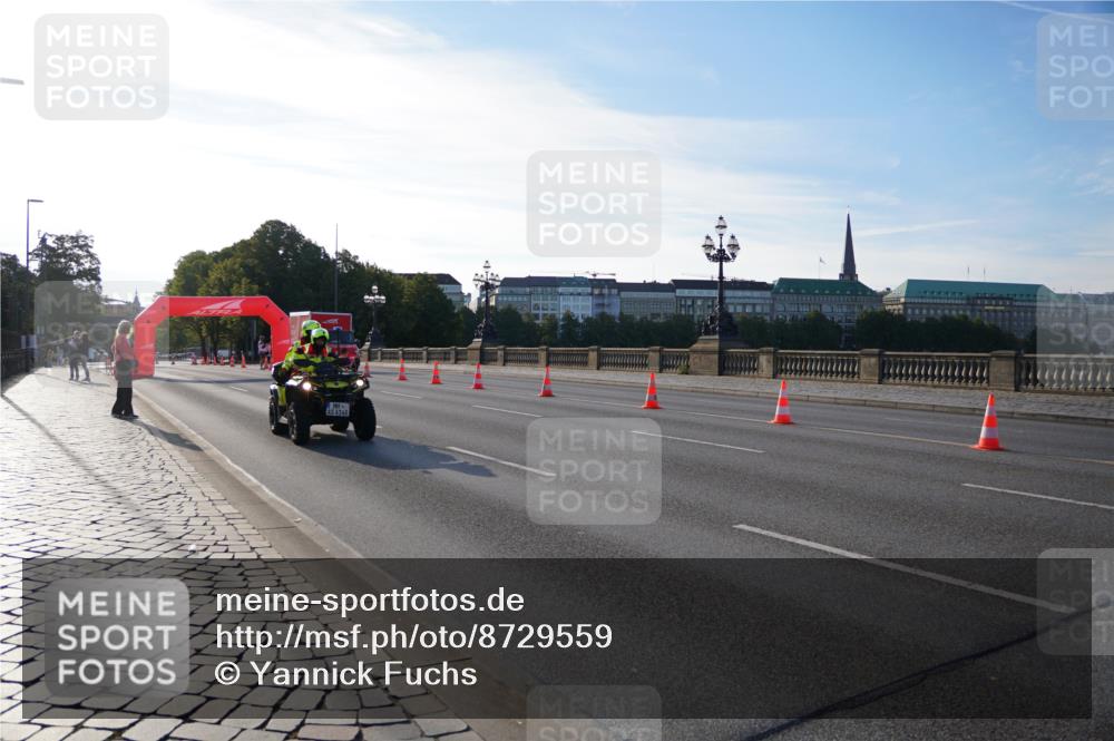 07.09.2025 - BARMER Alsterlauf Yannick Fuchs http://msf.ph/oto/8729559 07.09.2025 08:51:54 Laufen 6148 meine-sportfotos.de