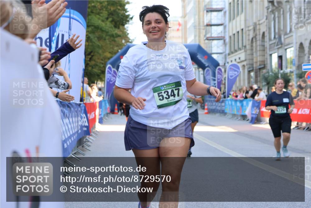 07.09.2025 - BARMER Alsterlauf Strokosch-Dieckow http://msf.ph/oto/8729570 07.09.2025 10:26:54 Ziel 2008, 2439, 6171 meine-sportfotos.de