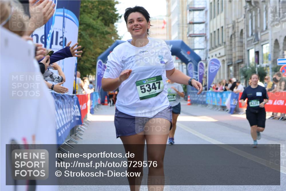 07.09.2025 - BARMER Alsterlauf Strokosch-Dieckow http://msf.ph/oto/8729576 07.09.2025 10:26:54 Ziel 2008, 2439, 6171 meine-sportfotos.de