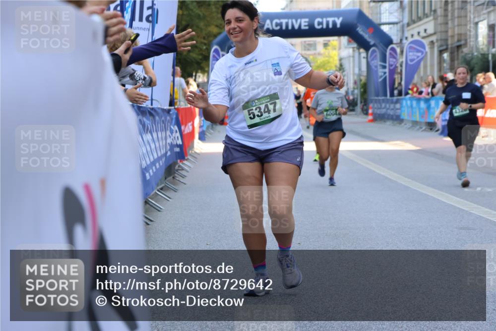 07.09.2025 - BARMER Alsterlauf Strokosch-Dieckow http://msf.ph/oto/8729642 07.09.2025 10:26:53 Ziel 2008, 2439, 4858, 6171 meine-sportfotos.de