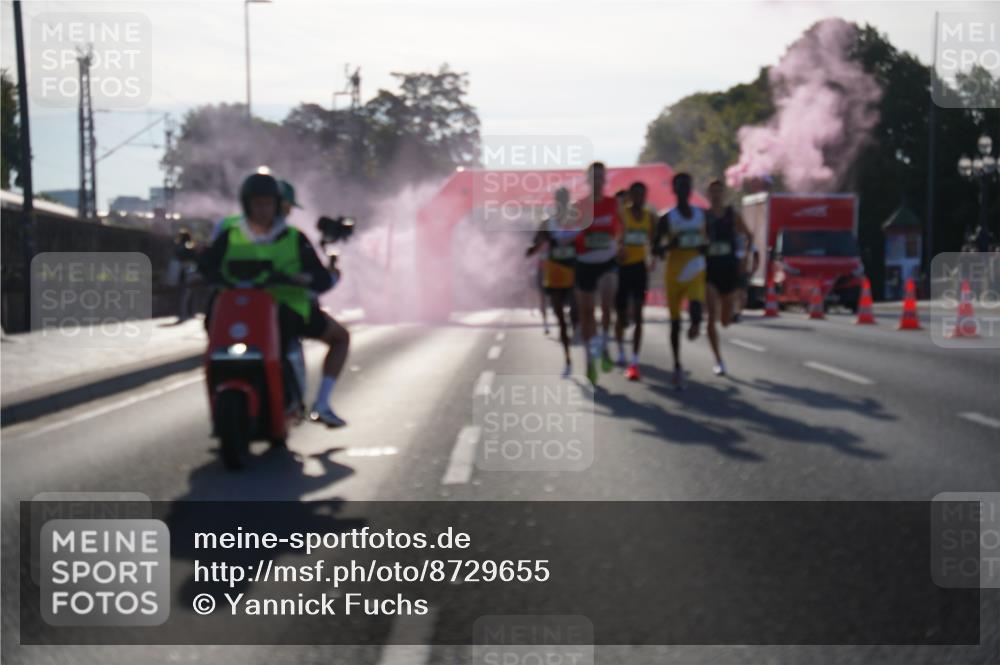07.09.2025 - BARMER Alsterlauf Yannick Fuchs http://msf.ph/oto/8729655 07.09.2025 08:56:38 Laufen  meine-sportfotos.de