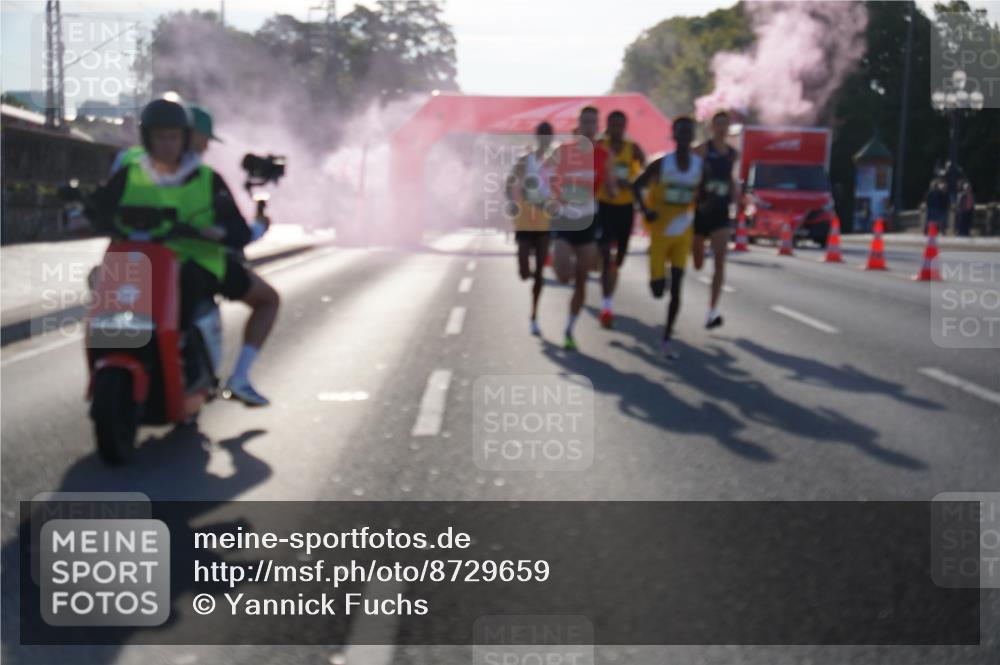 07.09.2025 - BARMER Alsterlauf Yannick Fuchs http://msf.ph/oto/8729659 07.09.2025 08:56:38 Laufen  meine-sportfotos.de
