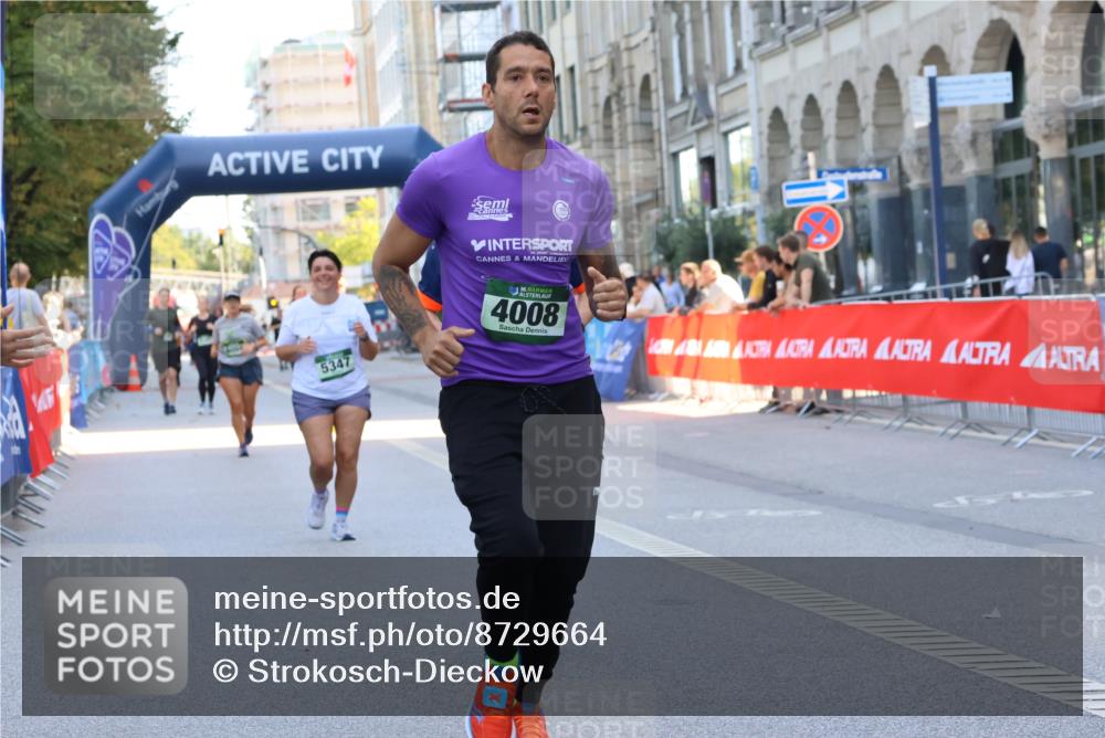 07.09.2025 - BARMER Alsterlauf Strokosch-Dieckow http://msf.ph/oto/8729664 07.09.2025 10:26:48 Ziel 2008, 2119, 2179, 4713, 4858, 5327, 6171, 8341 meine-sportfotos.de