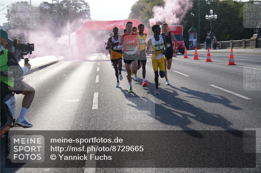 07.09.2025 - BARMER Alsterlauf Yannick Fuchs http://msf.ph/oto/8729665 07.09.2025 08:56:39 Laufen 8354 meine-sportfotos.de