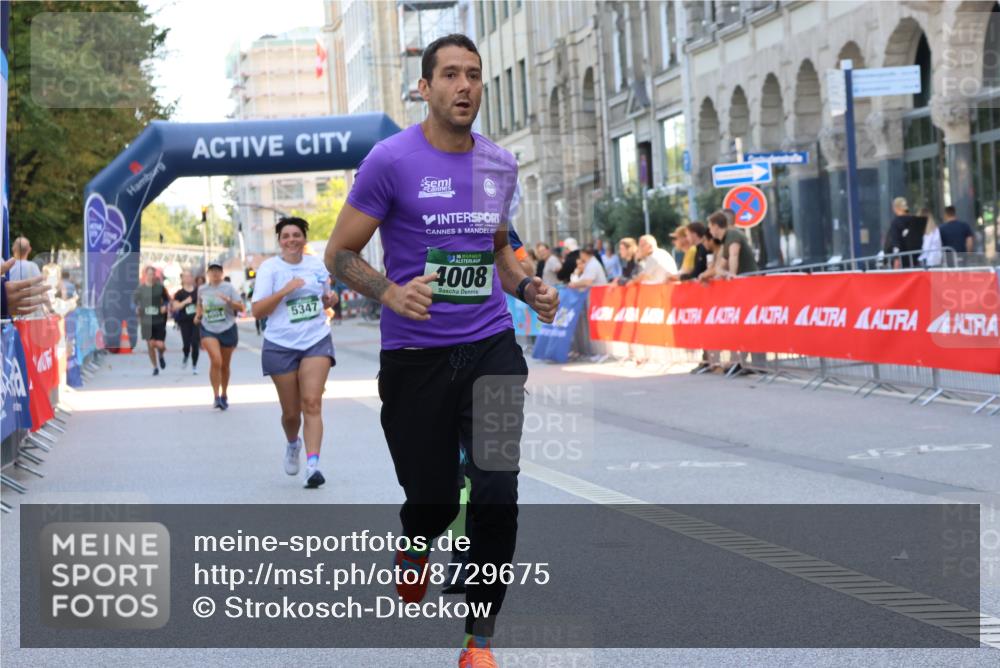 07.09.2025 - BARMER Alsterlauf Strokosch-Dieckow http://msf.ph/oto/8729675 07.09.2025 10:26:48 Ziel 2008, 2119, 2179, 4713, 4858, 5327, 6171, 8341 meine-sportfotos.de