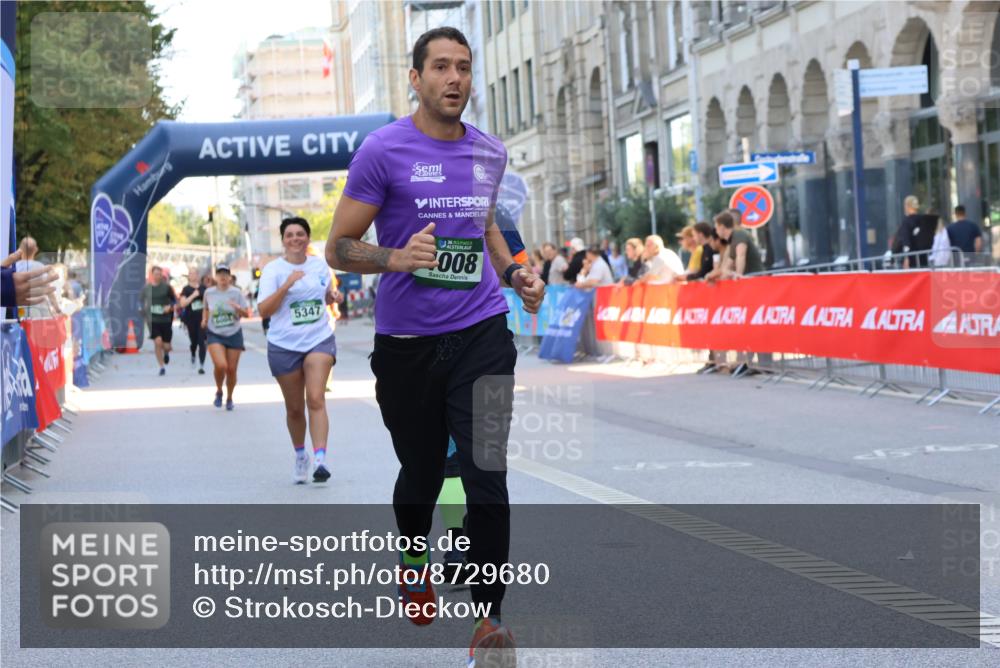 07.09.2025 - BARMER Alsterlauf Strokosch-Dieckow http://msf.ph/oto/8729680 07.09.2025 10:26:48 Ziel 2008, 2119, 2179, 4713, 4858, 5327, 6171, 8341 meine-sportfotos.de
