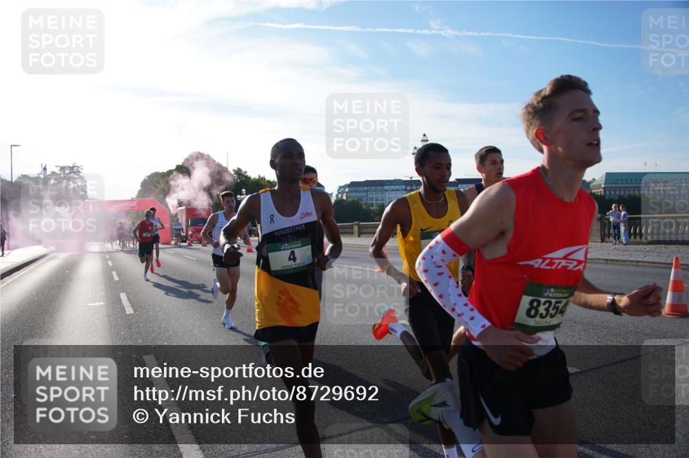 07.09.2025 - BARMER Alsterlauf Yannick Fuchs http://msf.ph/oto/8729692 07.09.2025 08:56:40 Laufen 2, 8354 meine-sportfotos.de
