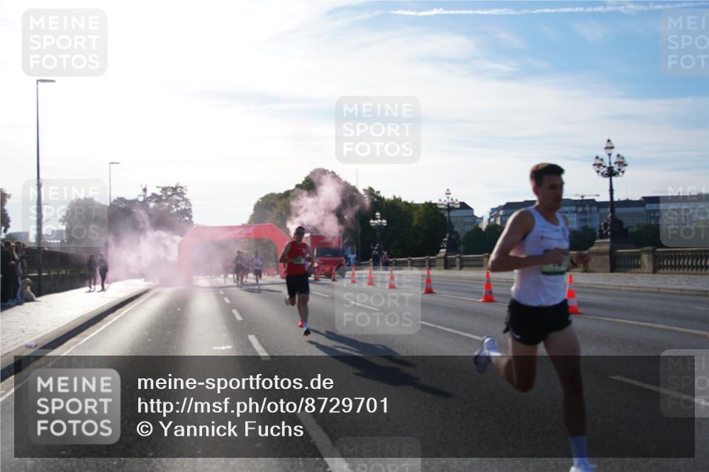 07.09.2025 - BARMER Alsterlauf Yannick Fuchs http://msf.ph/oto/8729701 07.09.2025 08:56:41 Laufen  meine-sportfotos.de