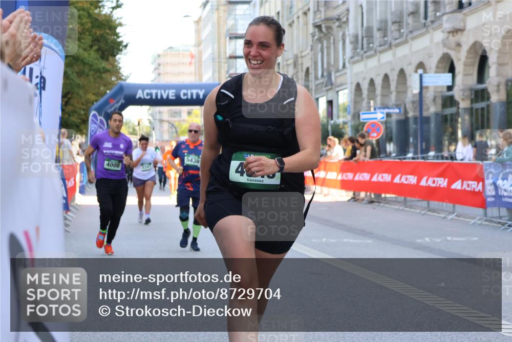 07.09.2025 - BARMER Alsterlauf Strokosch-Dieckow http://msf.ph/oto/8729704 07.09.2025 10:26:45 Ziel 2008, 2119, 2179, 4713, 4858, 5327, 6171, 8341 meine-sportfotos.de