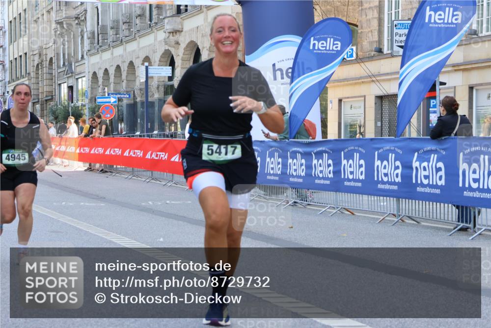 07.09.2025 - BARMER Alsterlauf Strokosch-Dieckow http://msf.ph/oto/8729732 07.09.2025 10:26:43 Ziel 2008, 2119, 2179, 4713, 4858, 5327, 6171, 8341 meine-sportfotos.de