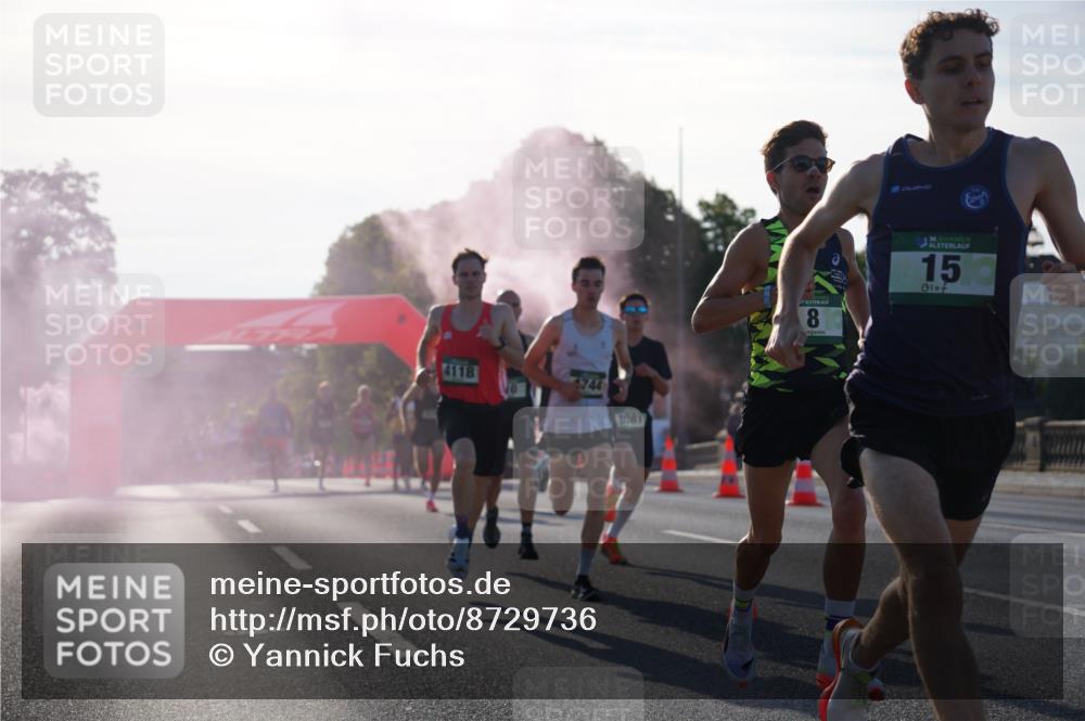 07.09.2025 - BARMER Alsterlauf Yannick Fuchs http://msf.ph/oto/8729736 07.09.2025 08:56:46 Laufen 4118, 4744, 8081, 36, 15 meine-sportfotos.de