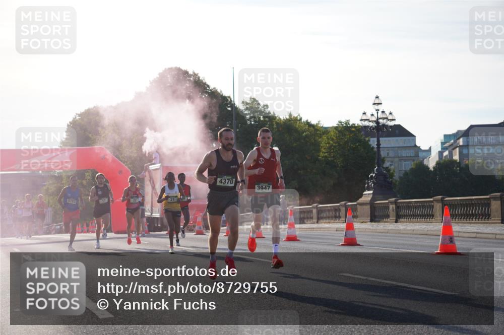 07.09.2025 - BARMER Alsterlauf Yannick Fuchs http://msf.ph/oto/8729755 07.09.2025 08:56:48 Laufen 5783, 17, 22, 4370, 3947 meine-sportfotos.de