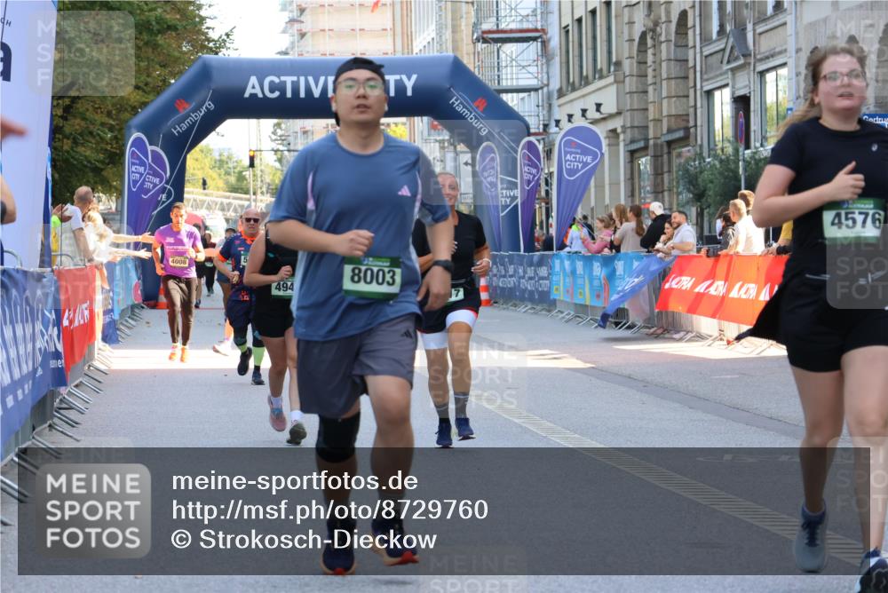 07.09.2025 - BARMER Alsterlauf Strokosch-Dieckow http://msf.ph/oto/8729760 07.09.2025 10:26:38 Ziel 2008, 2119, 2179, 3968, 4143, 4144, 4713, 4858, 5327, 8341 meine-sportfotos.de