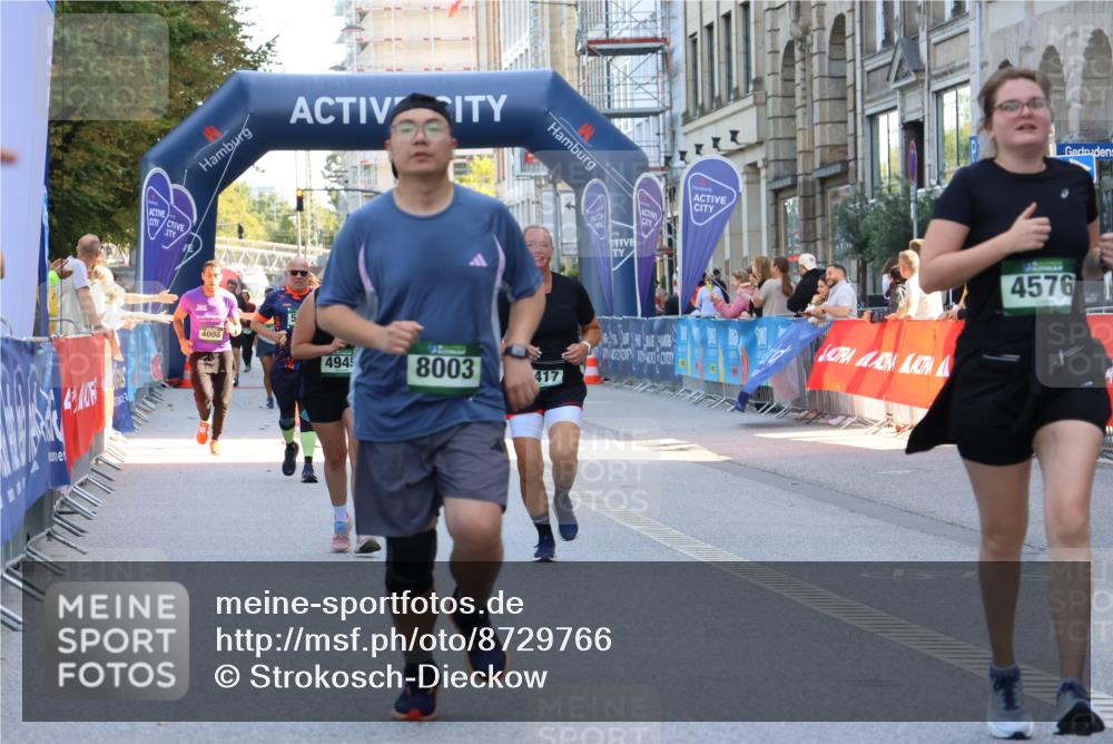 07.09.2025 - BARMER Alsterlauf Strokosch-Dieckow http://msf.ph/oto/8729766 07.09.2025 10:26:38 Ziel 2008, 2119, 2179, 3968, 4143, 4144, 4713, 4858, 5327, 8341 meine-sportfotos.de