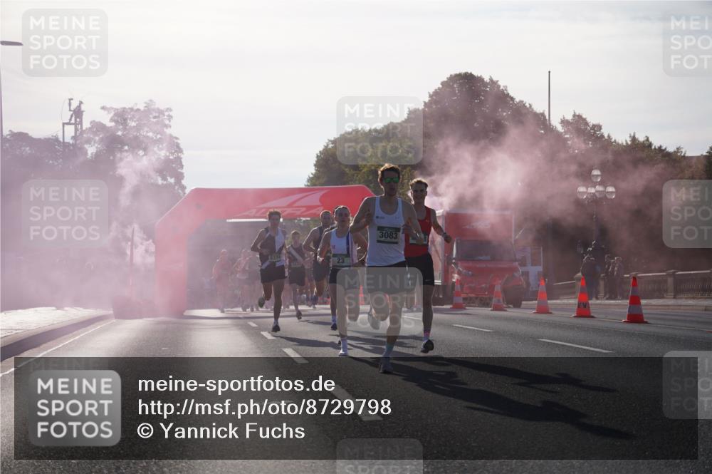 07.09.2025 - BARMER Alsterlauf Yannick Fuchs http://msf.ph/oto/8729798 07.09.2025 08:56:54 Laufen 8374, 23, 3083 meine-sportfotos.de