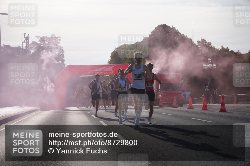 07.09.2025 - BARMER Alsterlauf Yannick Fuchs http://msf.ph/oto/8729800 07.09.2025 08:56:54 Laufen 8374, 3083, 4808 meine-sportfotos.de