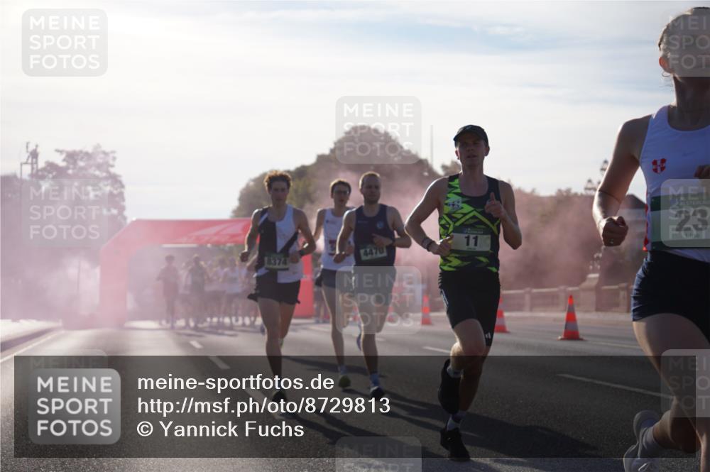 07.09.2025 - BARMER Alsterlauf Yannick Fuchs http://msf.ph/oto/8729813 07.09.2025 08:56:57 Laufen 8374, 4470, 11, 23 meine-sportfotos.de