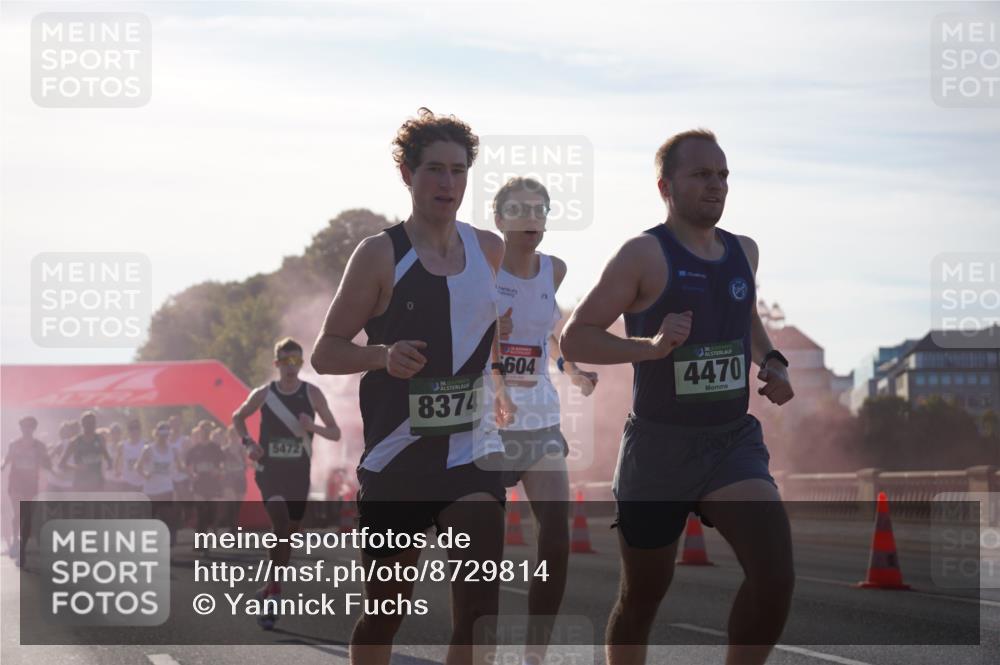 07.09.2025 - BARMER Alsterlauf Yannick Fuchs http://msf.ph/oto/8729814 07.09.2025 08:56:58 Laufen 5472, 36, 8374, 604, 36, 4470 meine-sportfotos.de