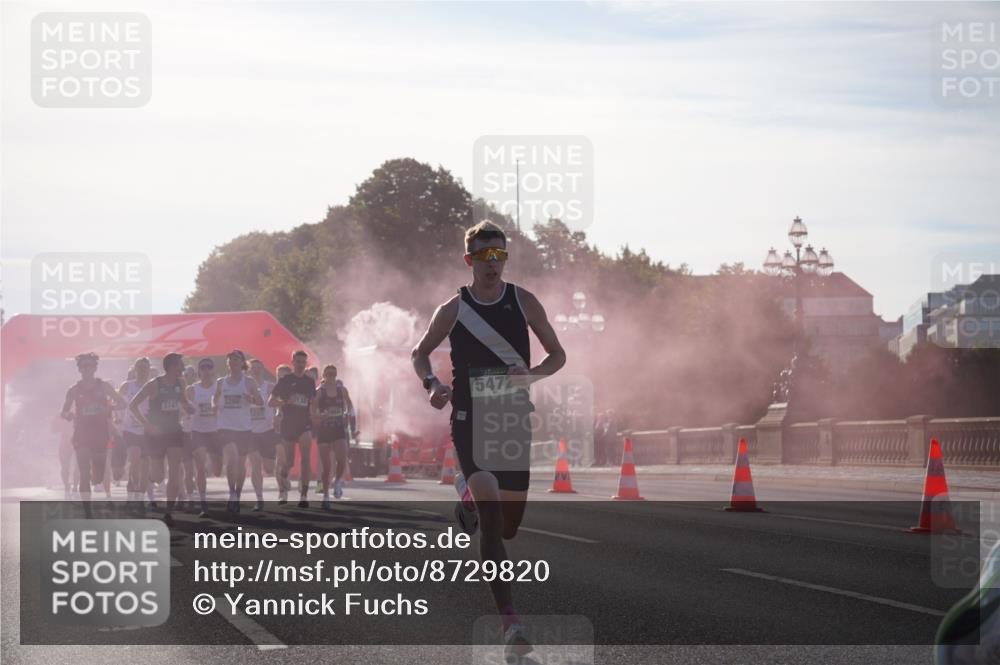 07.09.2025 - BARMER Alsterlauf Yannick Fuchs http://msf.ph/oto/8729820 07.09.2025 08:56:58 Laufen 5747, 539, 3396, 203, 5472 meine-sportfotos.de