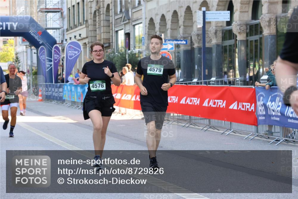 07.09.2025 - BARMER Alsterlauf Strokosch-Dieckow http://msf.ph/oto/8729826 07.09.2025 10:26:36 Ziel 2008, 2119, 2179, 3968, 4143, 4144, 4713, 4858, 5327, 8300, 8341 meine-sportfotos.de