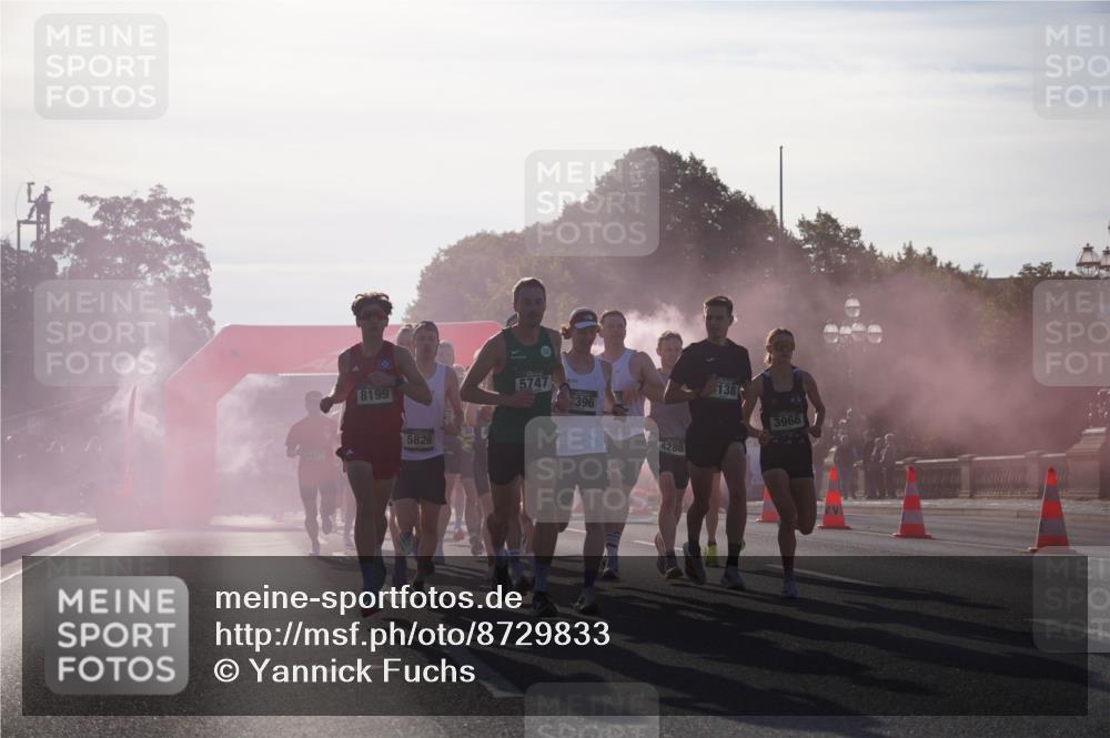 07.09.2025 - BARMER Alsterlauf Yannick Fuchs http://msf.ph/oto/8729833 07.09.2025 08:57:00 Laufen 8199, 5826, 5747, 396, 4288, 138, 3966 meine-sportfotos.de