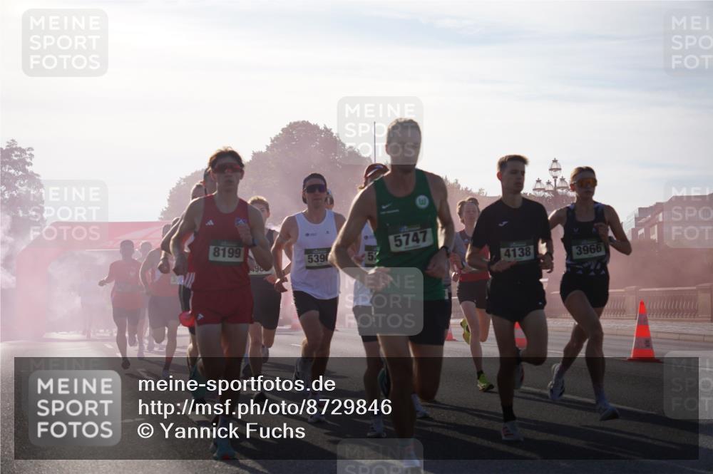 07.09.2025 - BARMER Alsterlauf Yannick Fuchs http://msf.ph/oto/8729846 07.09.2025 08:57:01 Laufen 8199, 5747, 5390, 90, 4138, 3966 meine-sportfotos.de