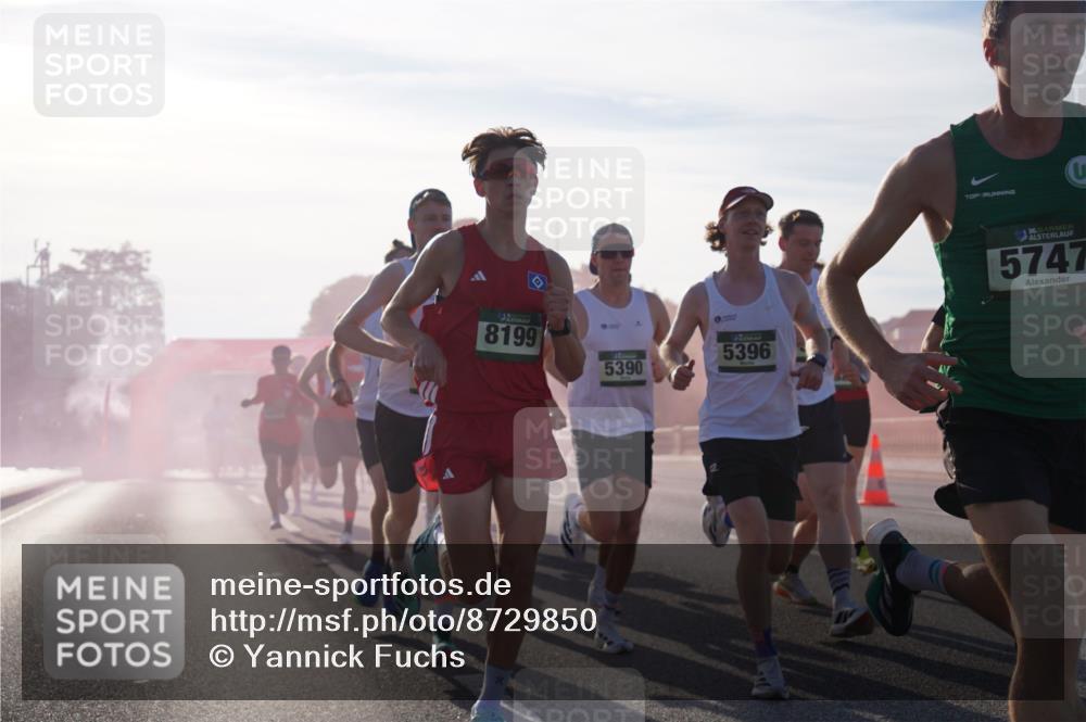 07.09.2025 - BARMER Alsterlauf Yannick Fuchs http://msf.ph/oto/8729850 07.09.2025 08:57:02 Laufen 8199, 5390, 5396, 36, 5747 meine-sportfotos.de