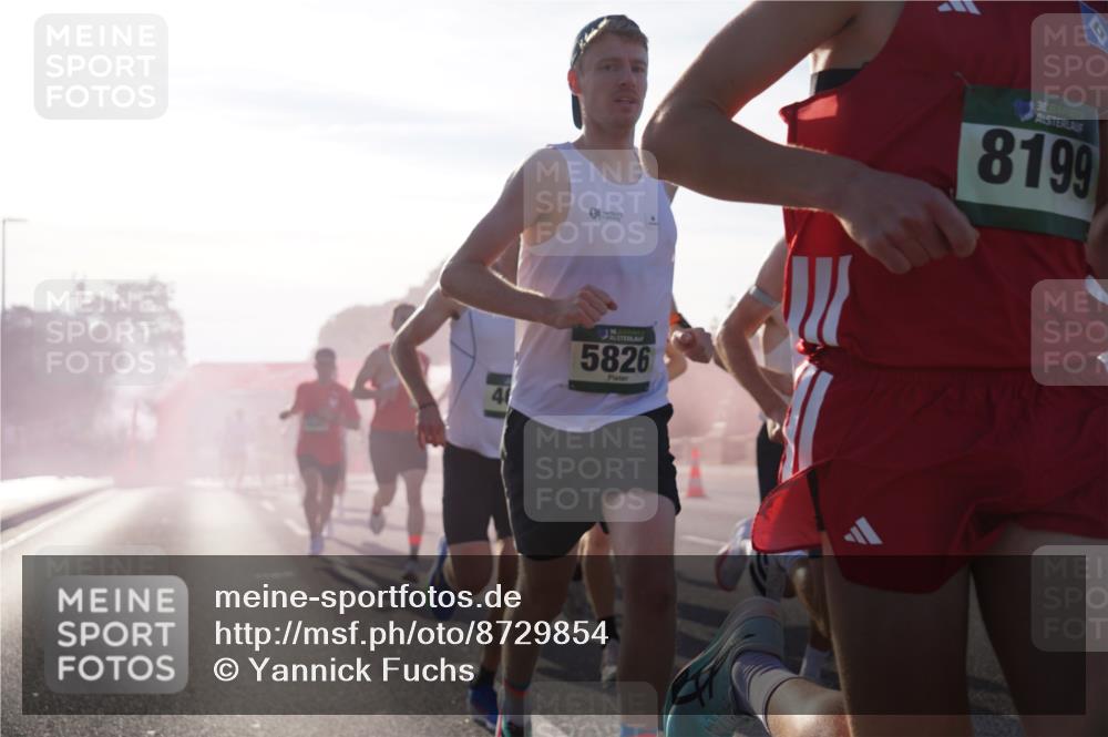 07.09.2025 - BARMER Alsterlauf Yannick Fuchs http://msf.ph/oto/8729854 07.09.2025 08:57:03 Laufen 5826, 36, 8199 meine-sportfotos.de