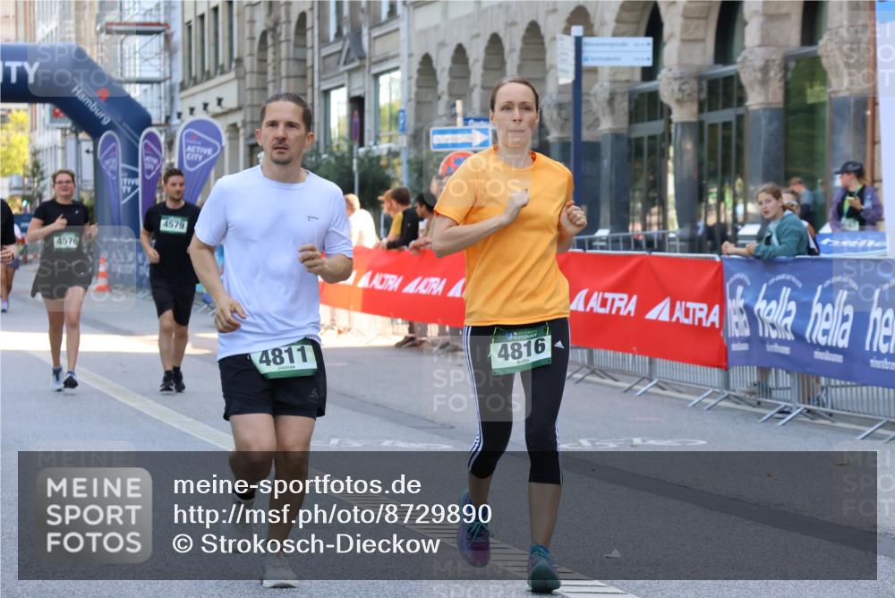 07.09.2025 - BARMER Alsterlauf Strokosch-Dieckow http://msf.ph/oto/8729890 07.09.2025 10:26:30 Ziel 3968, 4143, 4144, 4320, 6004, 8300, 8341 meine-sportfotos.de