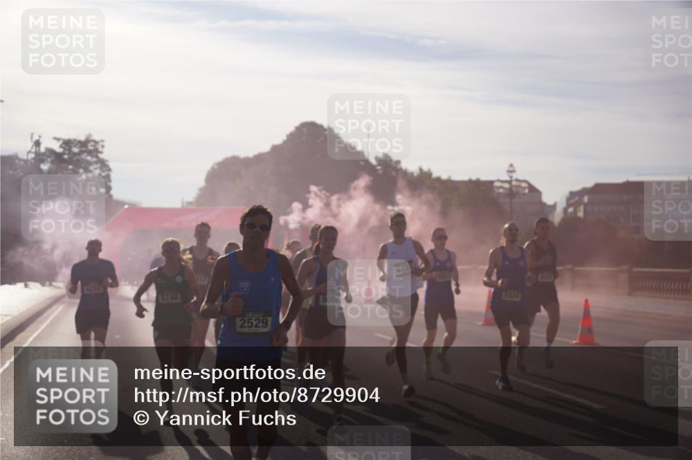 07.09.2025 - BARMER Alsterlauf Yannick Fuchs http://msf.ph/oto/8729904 07.09.2025 08:57:11 Laufen 4252, 5748, 2529, 8008, 5148, 5824 meine-sportfotos.de