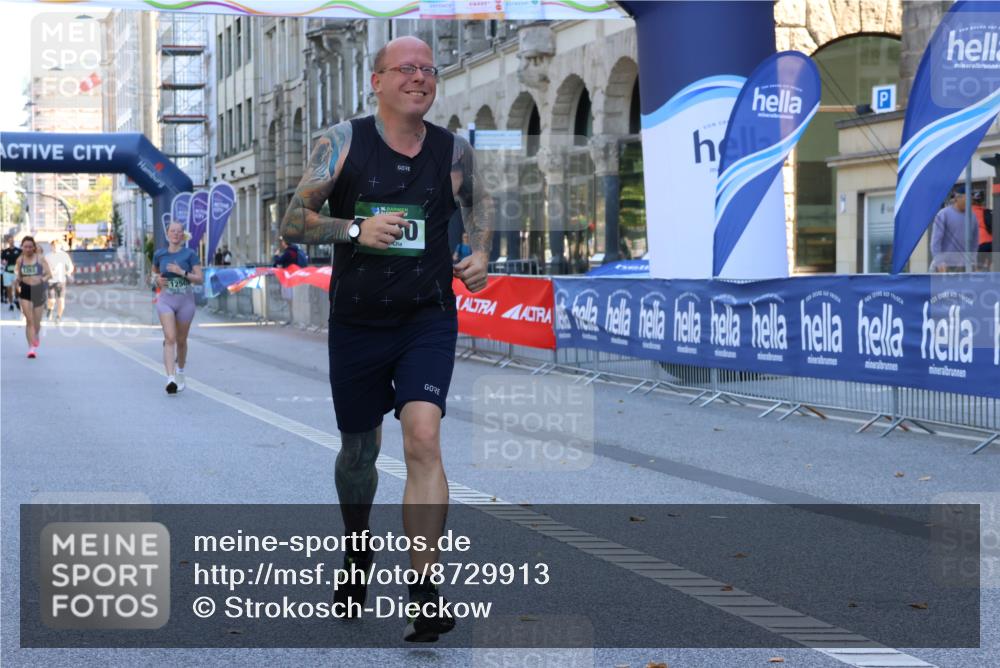 07.09.2025 - BARMER Alsterlauf Strokosch-Dieckow http://msf.ph/oto/8729913 07.09.2025 11:52:39 Ziel  meine-sportfotos.de