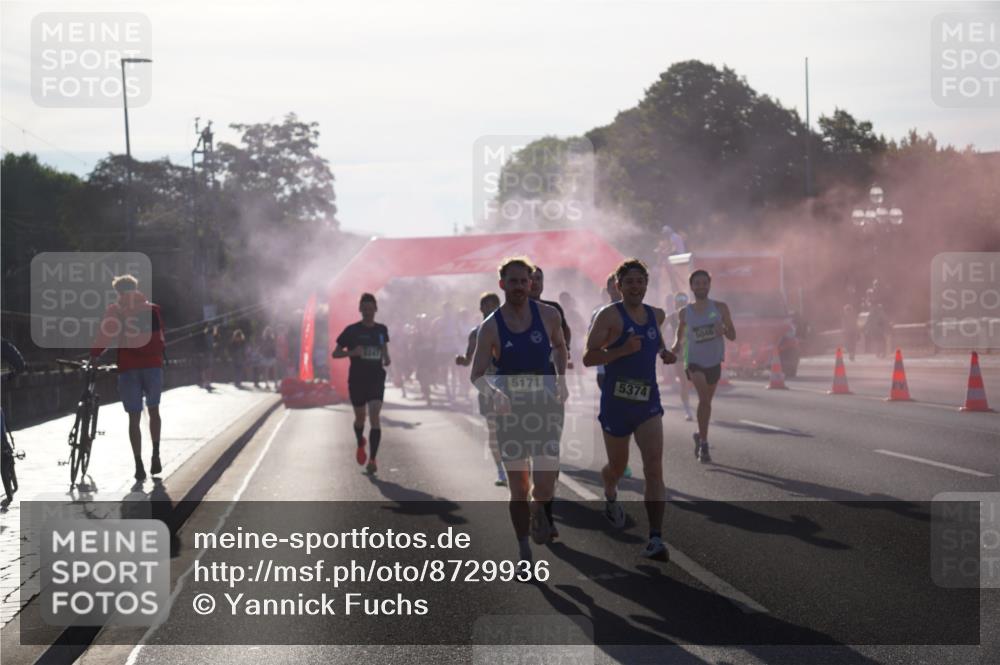 07.09.2025 - BARMER Alsterlauf Yannick Fuchs http://msf.ph/oto/8729936 07.09.2025 08:57:20 Laufen 1247, 5171, 5374, 5046 meine-sportfotos.de
