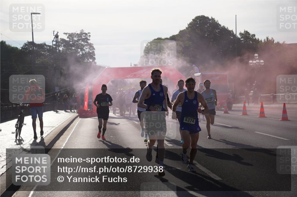 07.09.2025 - BARMER Alsterlauf Yannick Fuchs http://msf.ph/oto/8729938 07.09.2025 08:57:20 Laufen 8247, 5374, 5046 meine-sportfotos.de