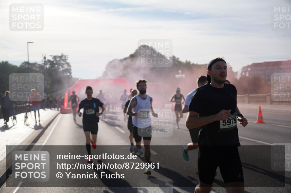 07.09.2025 - BARMER Alsterlauf Yannick Fuchs http://msf.ph/oto/8729961 07.09.2025 08:57:23 Laufen 1247, 3271, 5979 meine-sportfotos.de