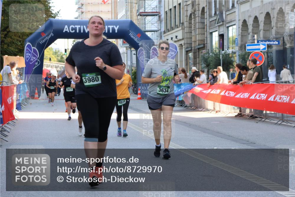 07.09.2025 - BARMER Alsterlauf Strokosch-Dieckow http://msf.ph/oto/8729970 07.09.2025 10:26:23 Ziel 3968, 4008, 4143, 4144, 4320, 5065, 5347, 6004, 8300 meine-sportfotos.de