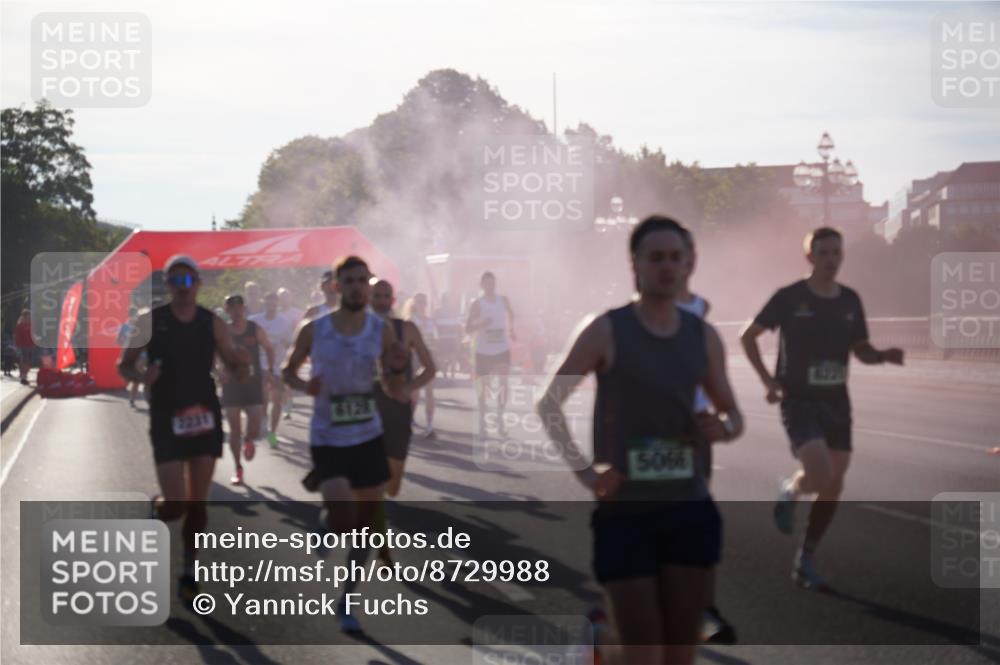 07.09.2025 - BARMER Alsterlauf Yannick Fuchs http://msf.ph/oto/8729988 07.09.2025 08:57:26 Laufen 2231, 6128, 5066 meine-sportfotos.de
