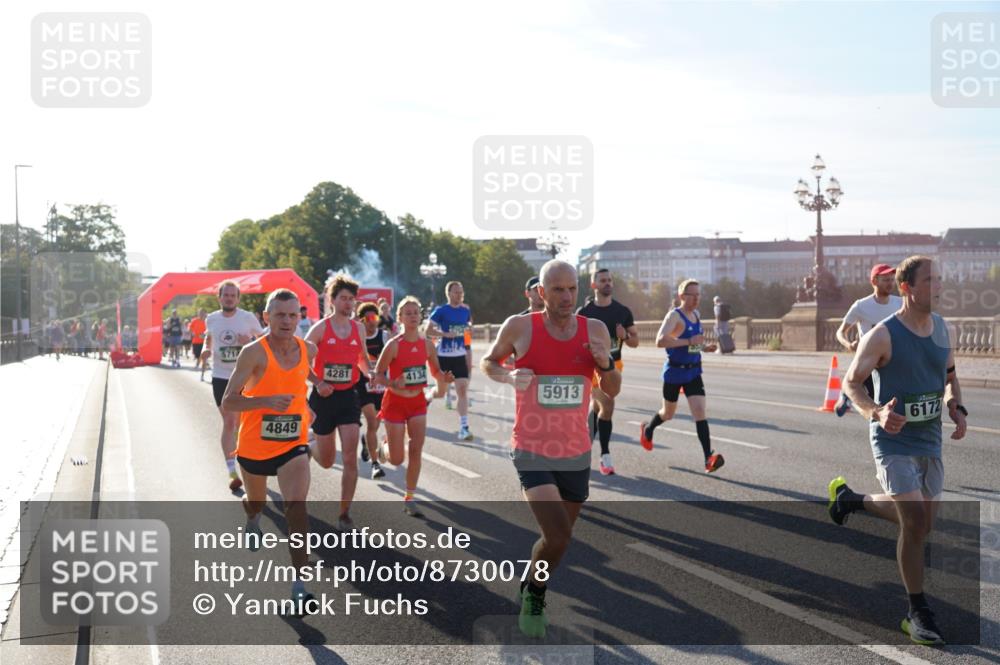 07.09.2025 - BARMER Alsterlauf Yannick Fuchs http://msf.ph/oto/8730078 07.09.2025 08:57:41 Laufen 5714, 4849, 4281, 4134, 5913, 6172 meine-sportfotos.de