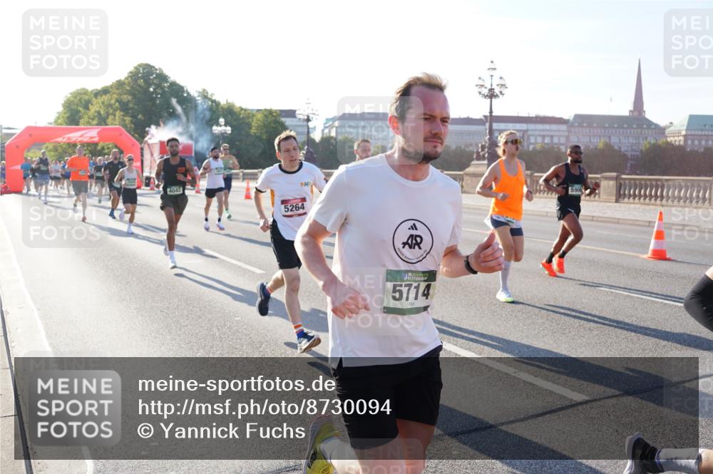 07.09.2025 - BARMER Alsterlauf Yannick Fuchs http://msf.ph/oto/8730094 07.09.2025 08:57:43 Laufen 4042, 5264, 36, 5714, 590 meine-sportfotos.de