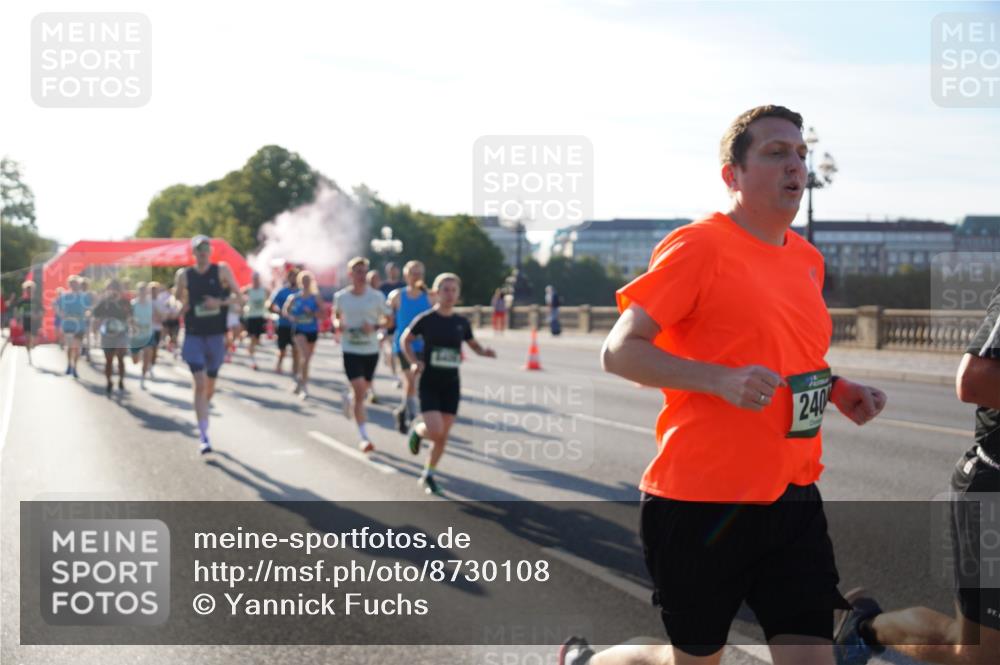 07.09.2025 - BARMER Alsterlauf Yannick Fuchs http://msf.ph/oto/8730108 07.09.2025 08:57:47 Laufen 240 meine-sportfotos.de