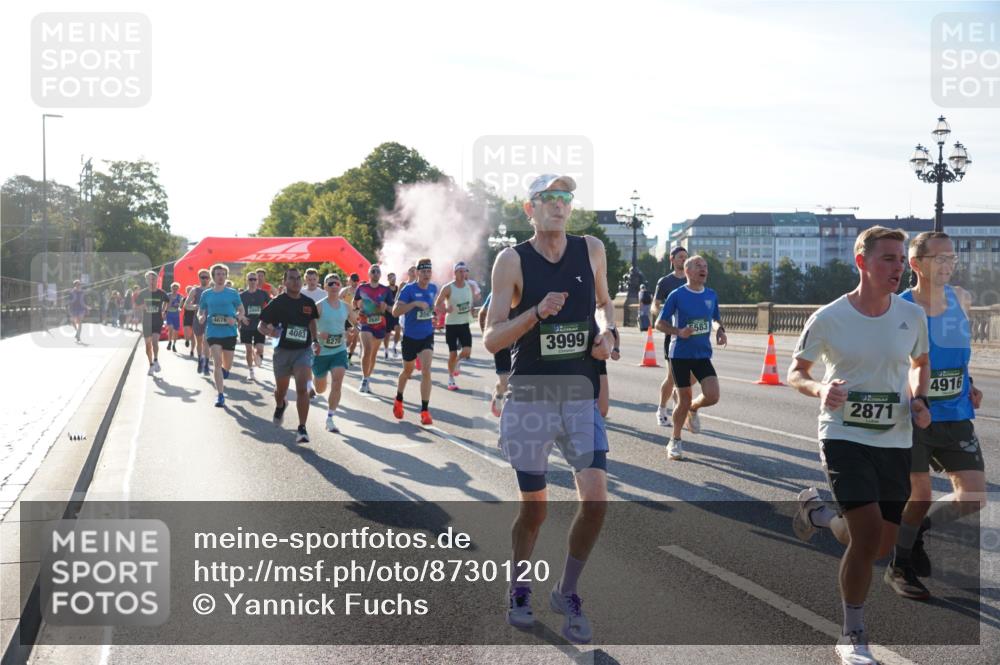 07.09.2025 - BARMER Alsterlauf Yannick Fuchs http://msf.ph/oto/8730120 07.09.2025 08:57:49 Laufen 4444, 303, 3597, 4676, 2680, 4083, 8270, 3999, 583, 2871, 4916 meine-sportfotos.de