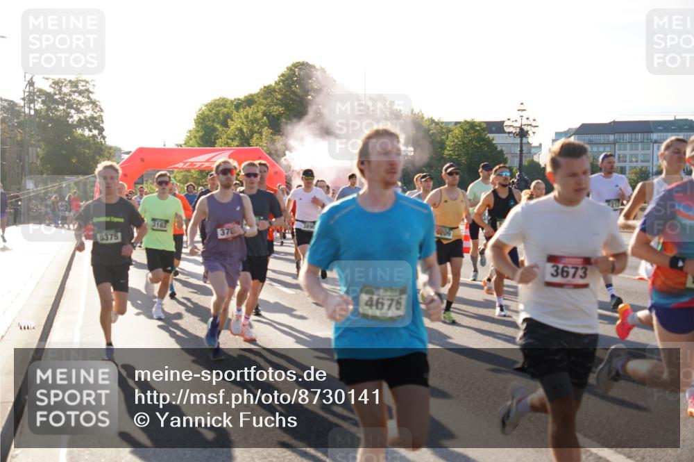 07.09.2025 - BARMER Alsterlauf Yannick Fuchs http://msf.ph/oto/8730141 07.09.2025 08:57:52 Laufen 8375, 3163, 370, 4676, 209, 3673 meine-sportfotos.de