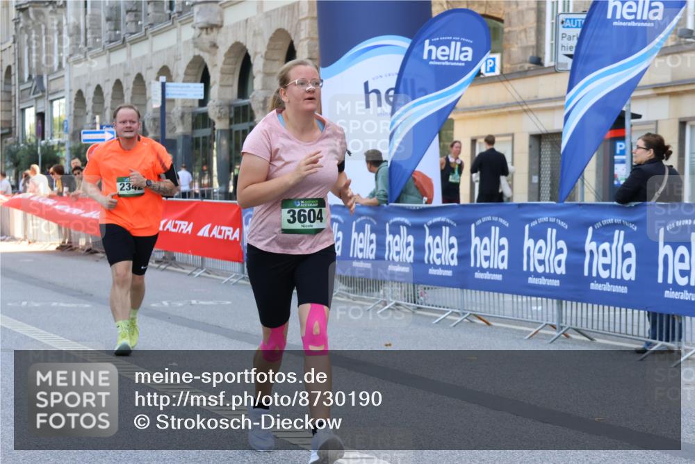 07.09.2025 - BARMER Alsterlauf Strokosch-Dieckow http://msf.ph/oto/8730190 07.09.2025 10:25:56 Ziel 3634, 4576, 4579, 4811, 4816, 8003 meine-sportfotos.de