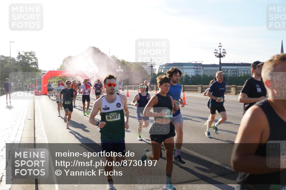 07.09.2025 - BARMER Alsterlauf Yannick Fuchs http://msf.ph/oto/8730197 07.09.2025 08:57:58 Laufen 8218, 6307, 496, 95 meine-sportfotos.de