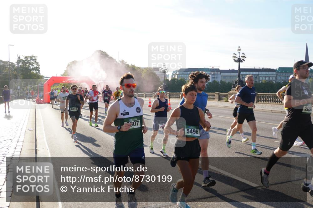 07.09.2025 - BARMER Alsterlauf Yannick Fuchs http://msf.ph/oto/8730199 07.09.2025 08:57:58 Laufen 444, 373, 8218, 4687, 307, 40, 5496, 20 meine-sportfotos.de