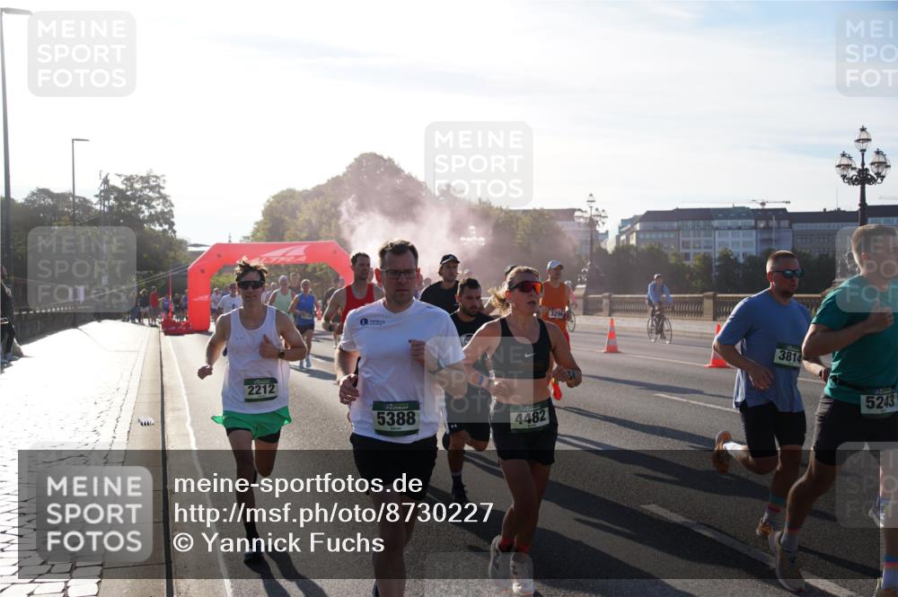 07.09.2025 - BARMER Alsterlauf Yannick Fuchs http://msf.ph/oto/8730227 07.09.2025 08:58:08 Laufen 2212, 5388, 4482, 3296, 3814, 715, 5243 meine-sportfotos.de